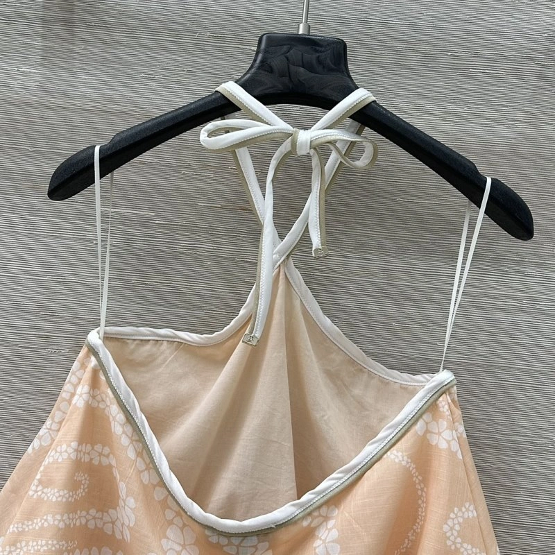 Chanel Vest WellDesigned 109953