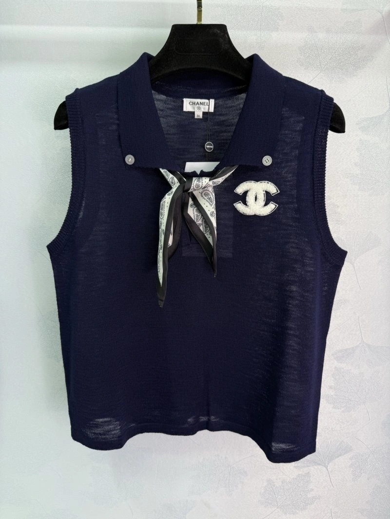 Chanel Vest Contemporary 109950