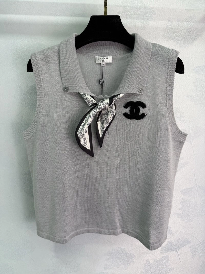 Chanel Vest Contemporary 109950