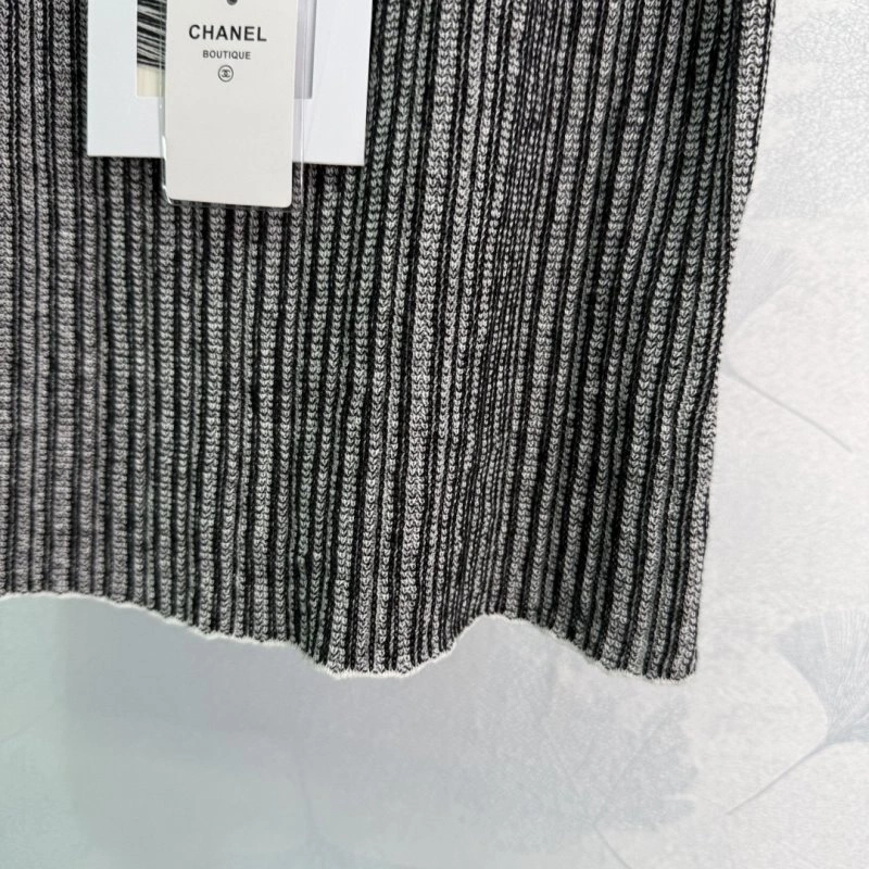 Lightweight Chanel Vest 109962