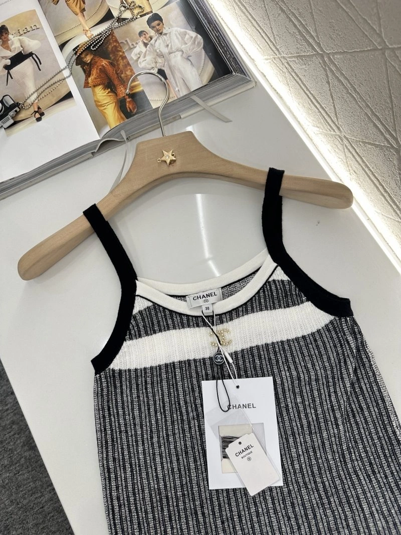Chanel Vest Stretchable 109946