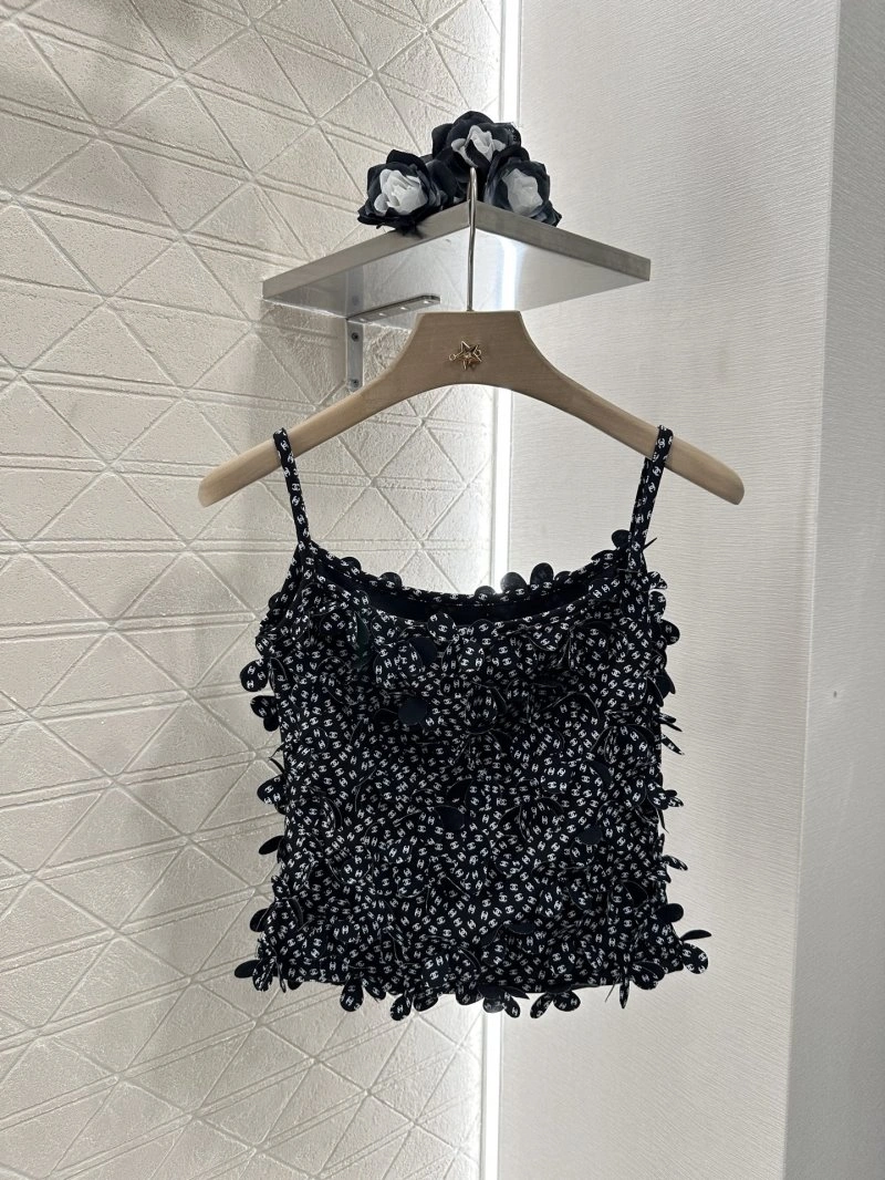 Chanel Vest Effortless 109939