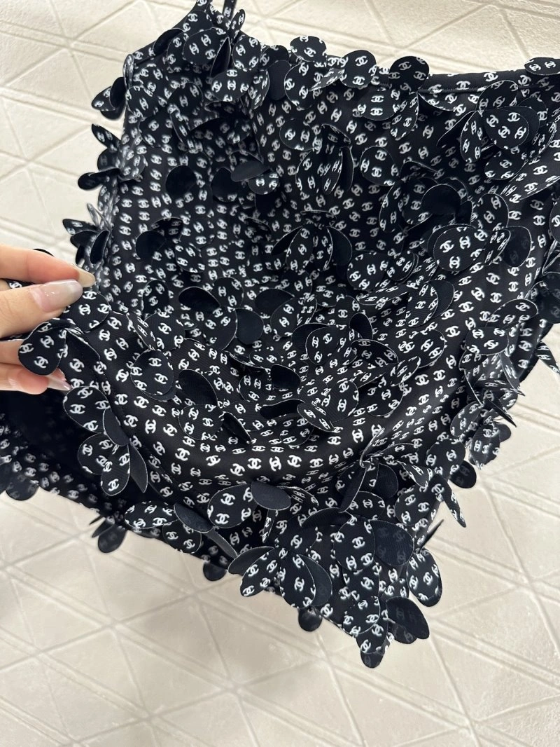 Chanel Vest Effortless 109939