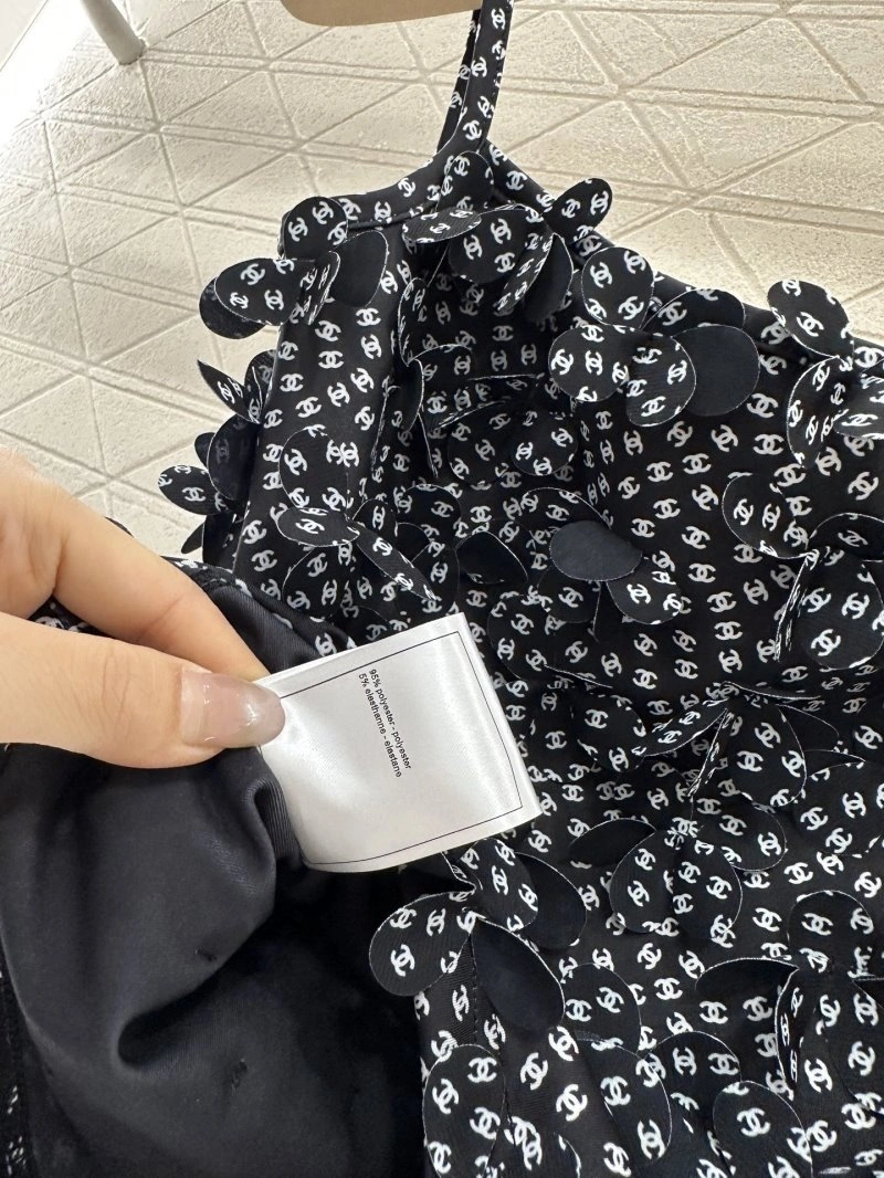 Chanel Vest Effortless 109939