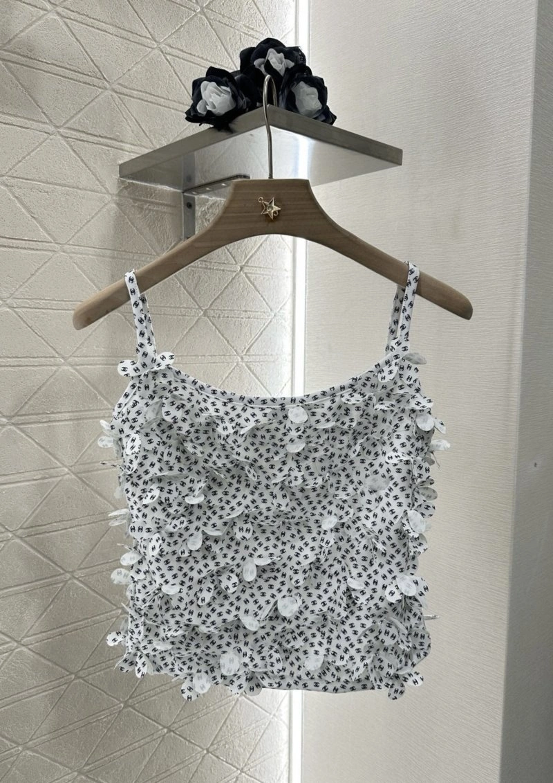 Contemporary Chanel Vest 109938