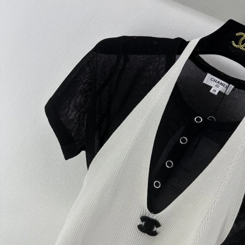 Efficient Chanel Vest 107755