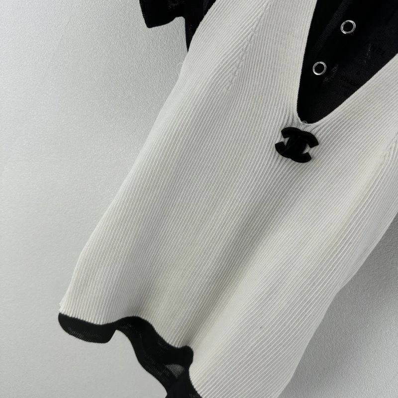 Efficient Chanel Vest 107755