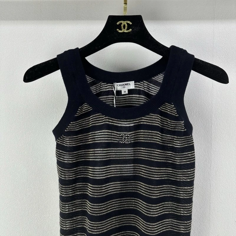 Effortless Chanel Vest 107749