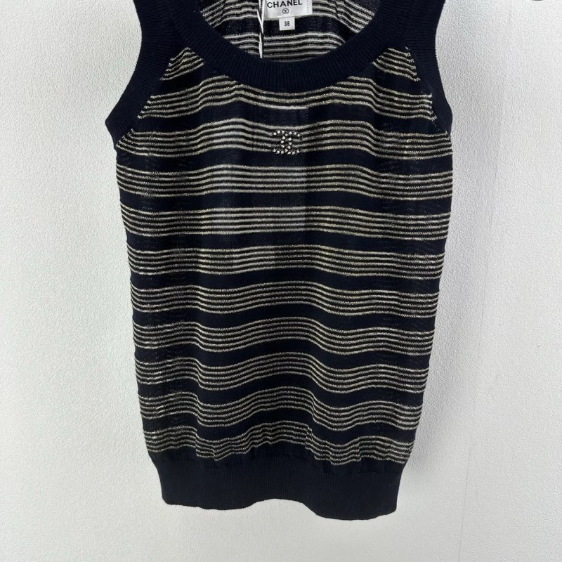 Effortless Chanel Vest 107749