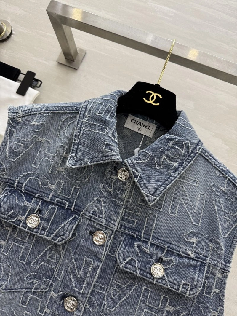 Unisex Chanel Vest 107764
