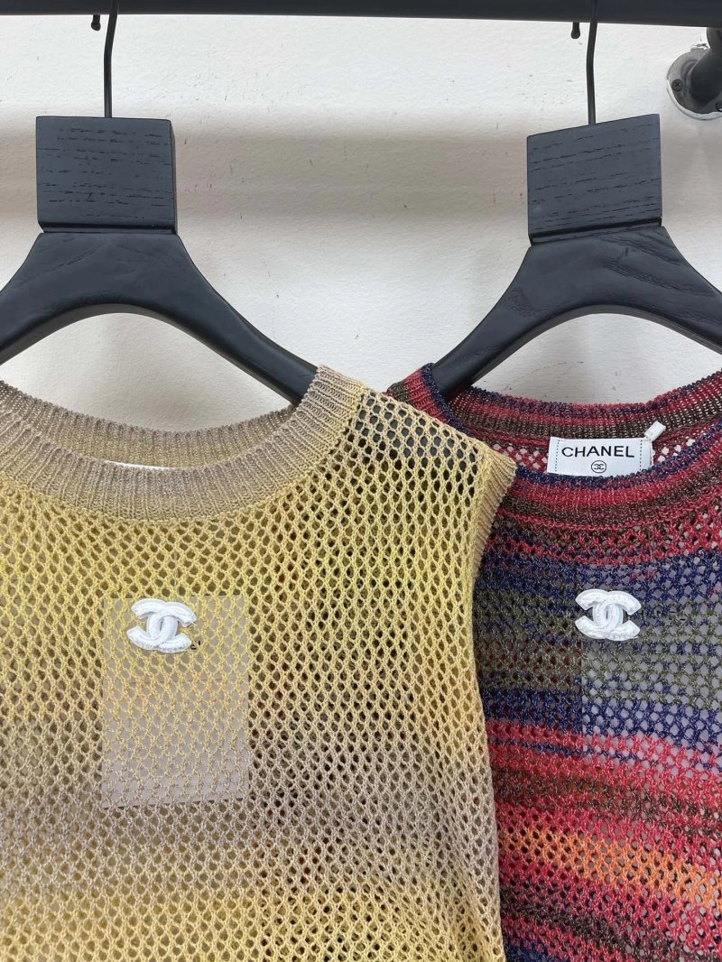 Practical Chanel Vest 107756