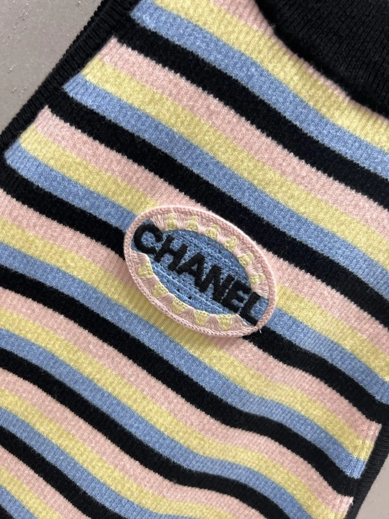 Lightweight Chanel Vest 107768
