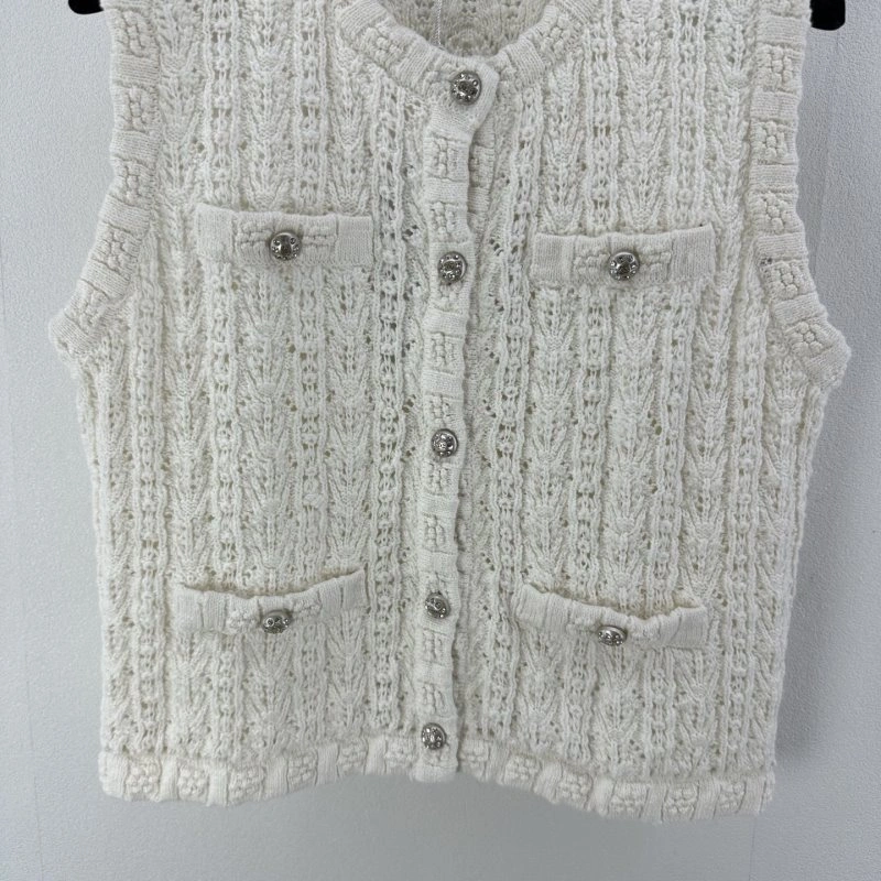TechFriendly Chanel Vest 107744