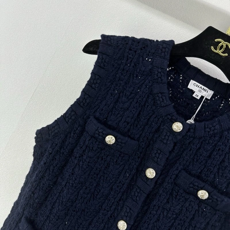 Chanel Vest Sporty 107742