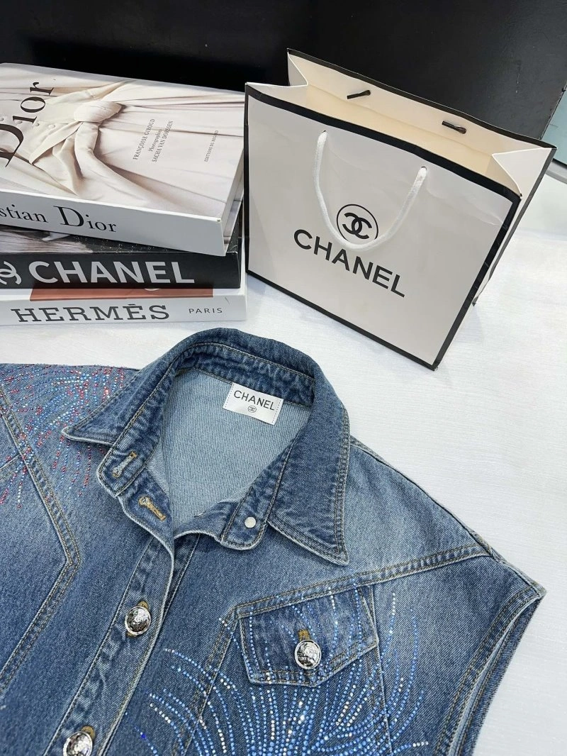 WeatherProof Chanel Vest 107714