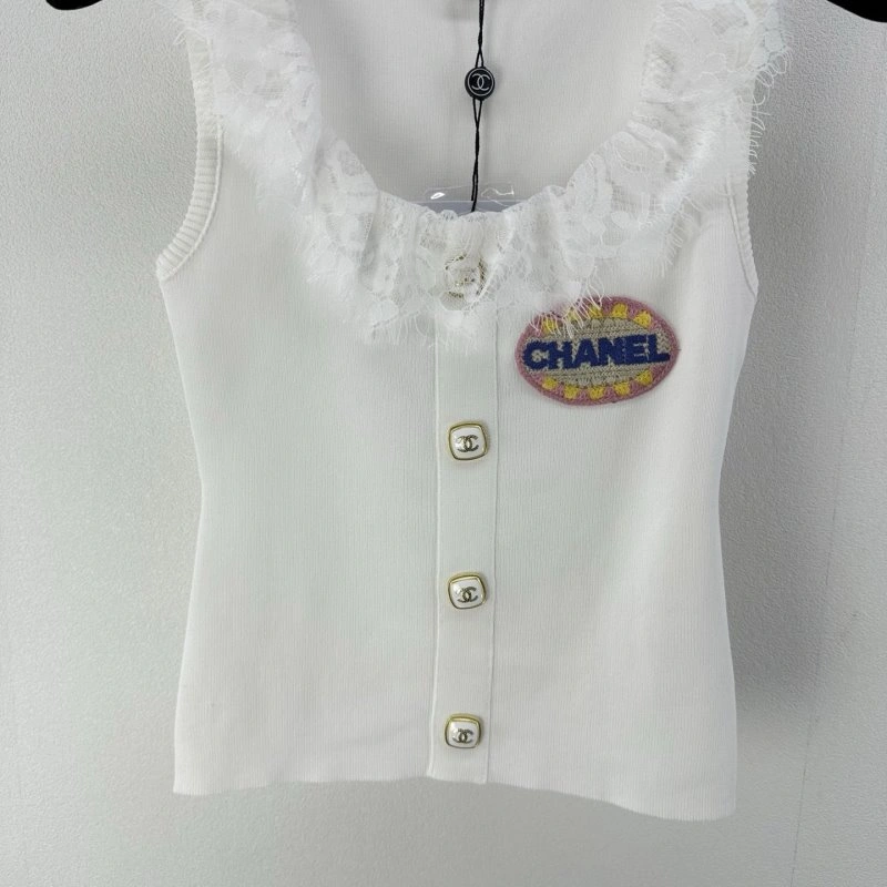 Packable Chanel Vest 107725