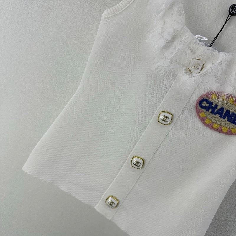 Packable Chanel Vest 107725
