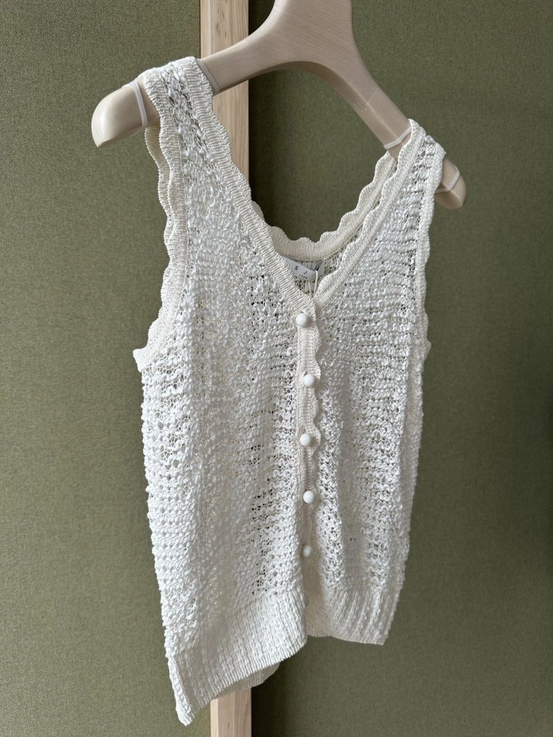 Chanel Vest WellDesigned 107706