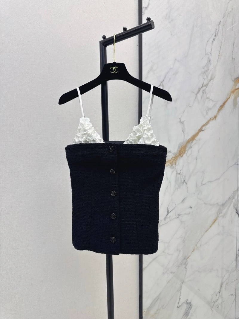 Reliable Chanel Vest 107731