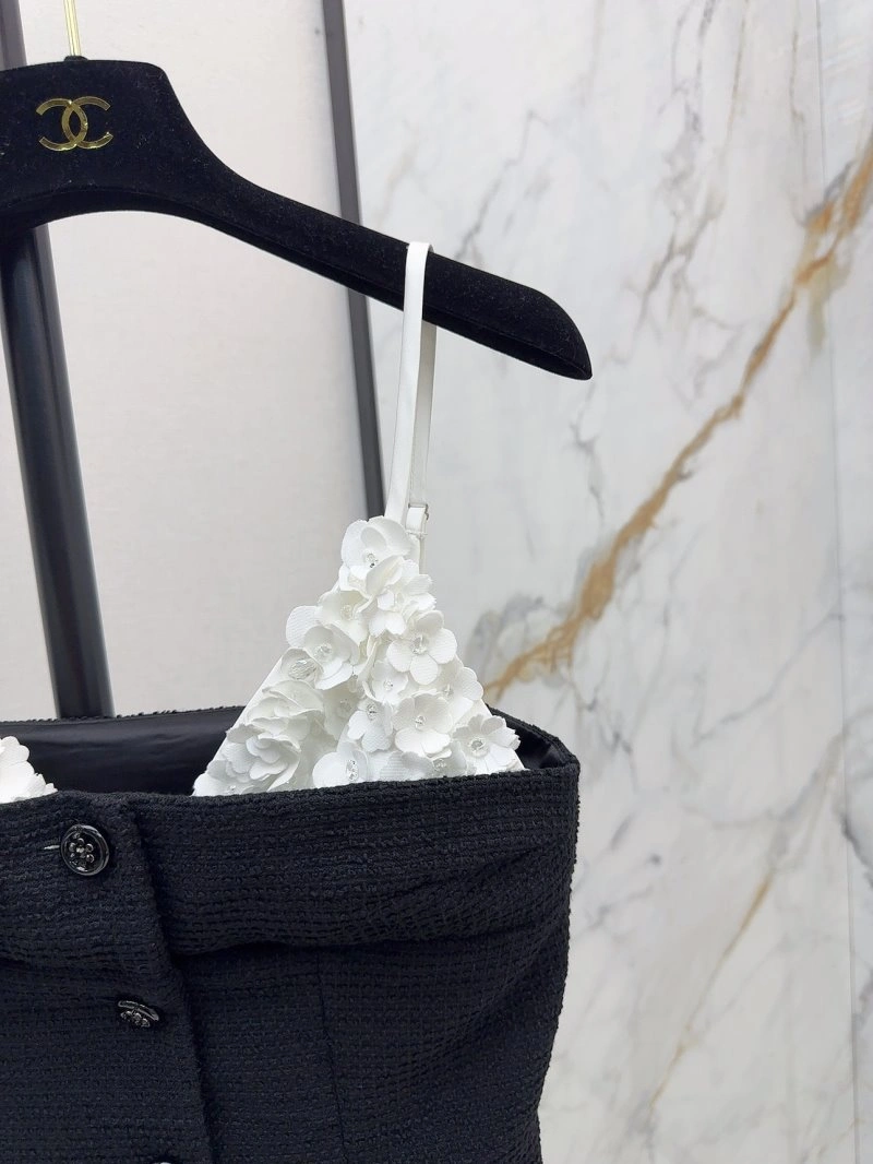 Reliable Chanel Vest 107731