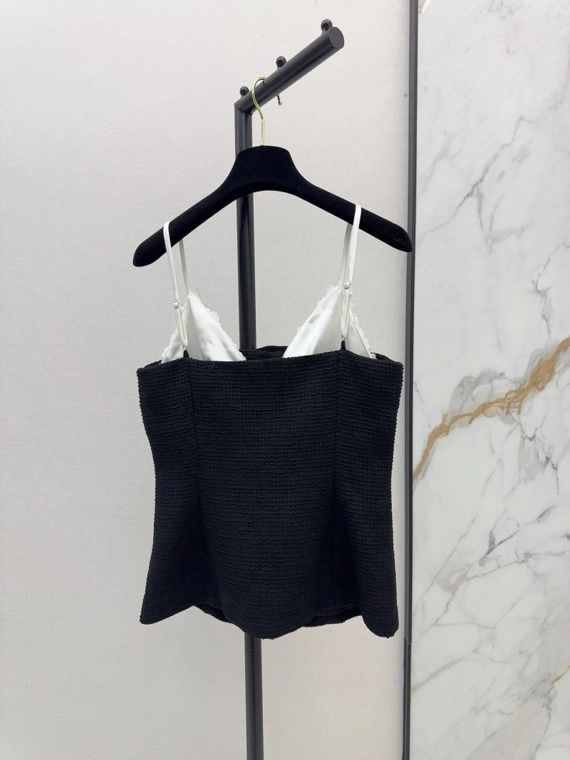Reliable Chanel Vest 107731