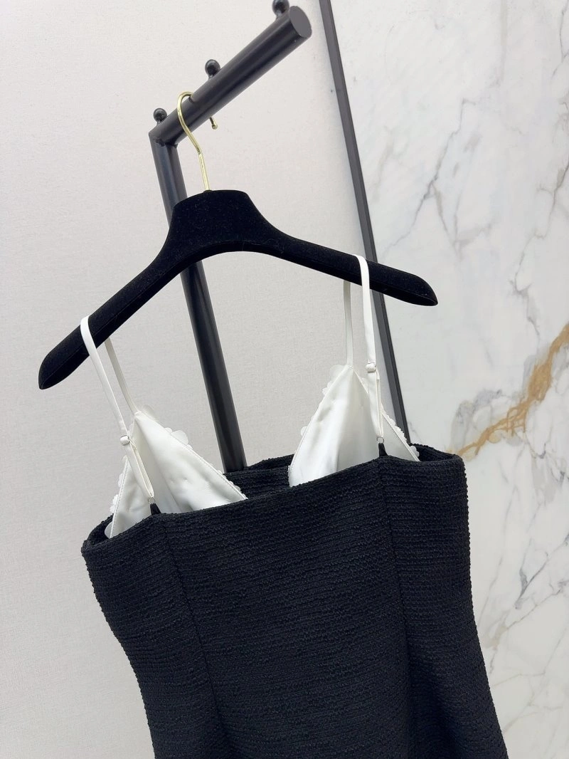 Reliable Chanel Vest 107731