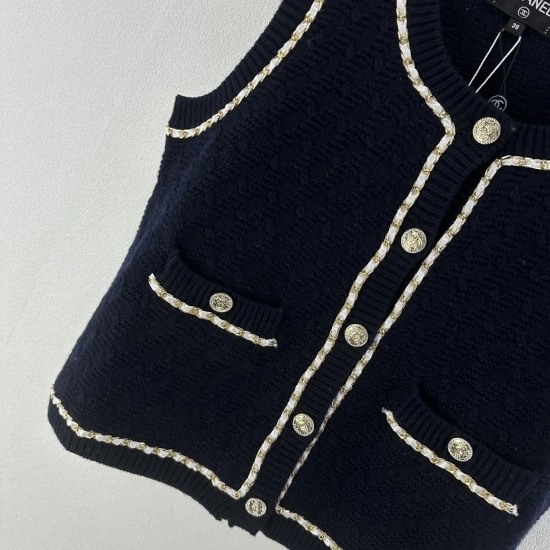 Resilient Chanel Vest 107718