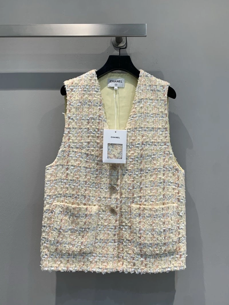 Cozy Chanel Vest 107733