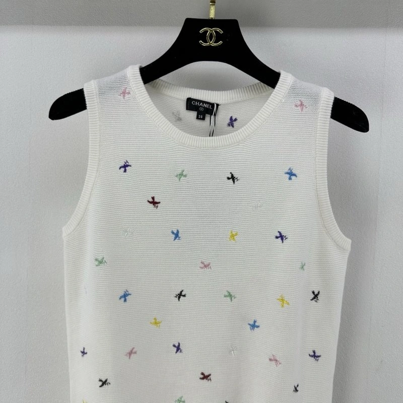 Chanel Vest Cozy 107709
