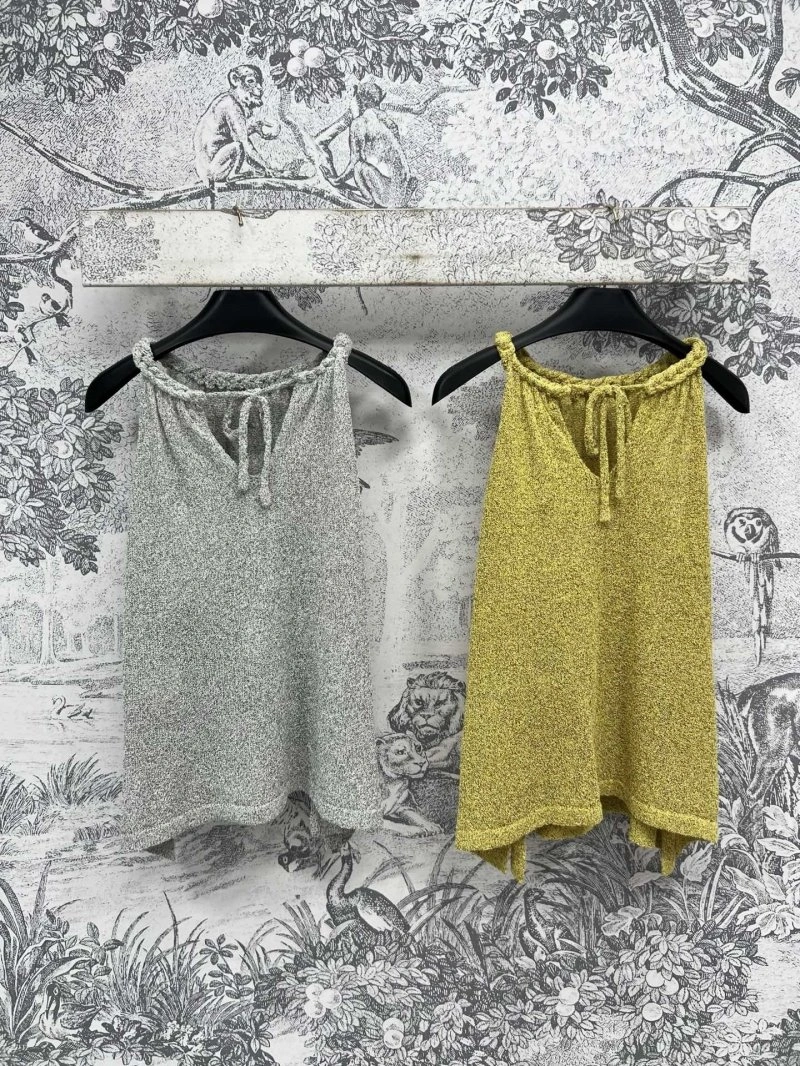 ComfortFit Chanel Vest 107724
