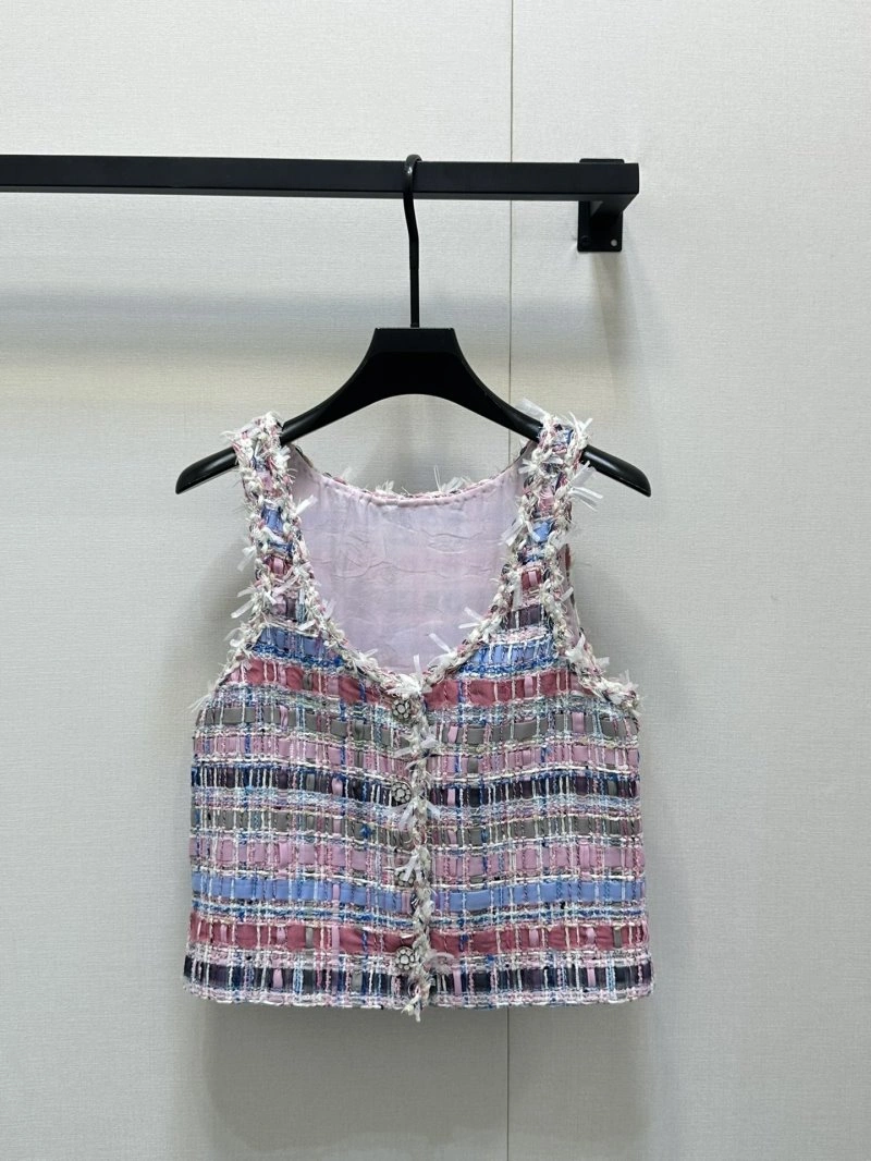 Bold Chanel Vest 107734