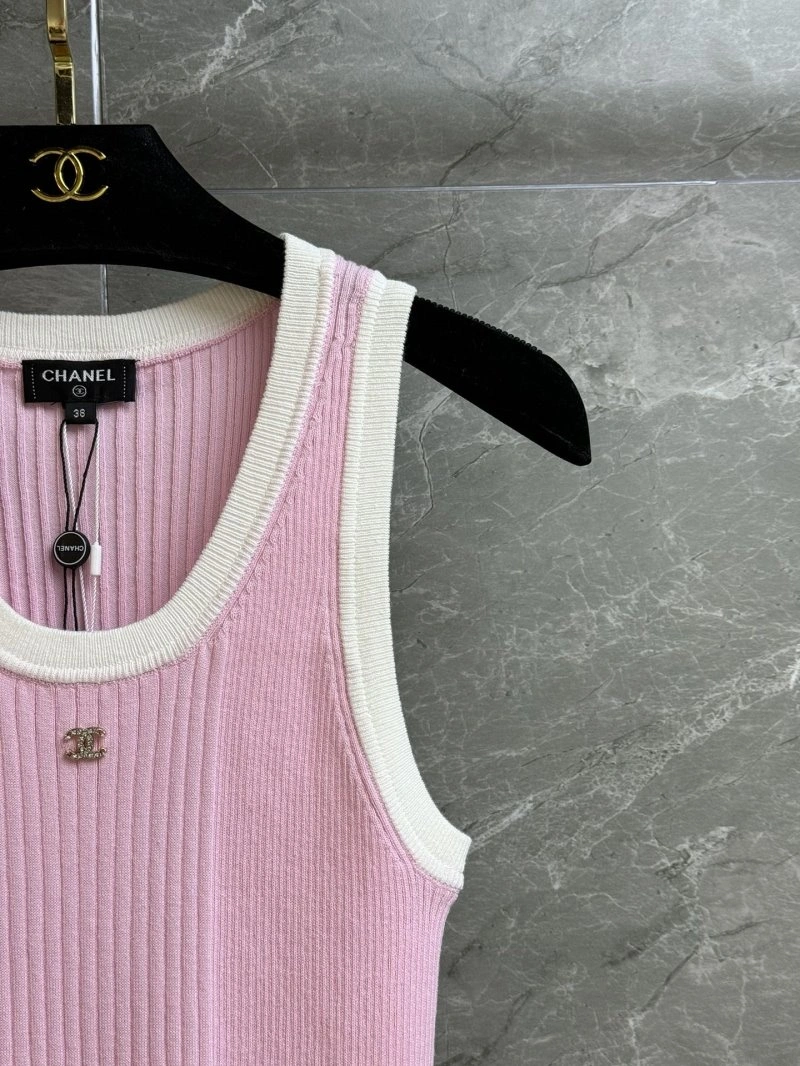TechFriendly Chanel Vest 107699