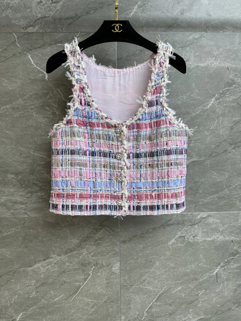 Chanel Vest Snug 107669