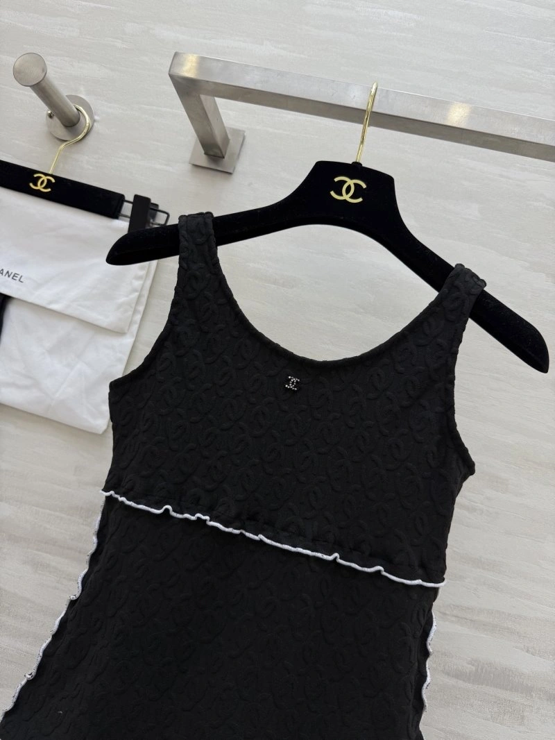 Chanel Vest Cozy 107695