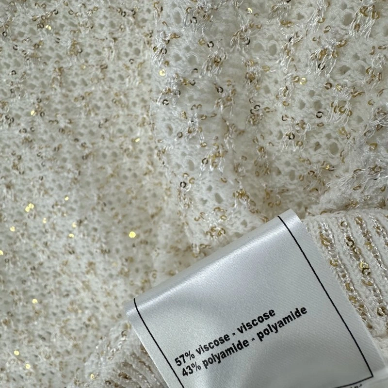 Chanel Vest Compact 107673