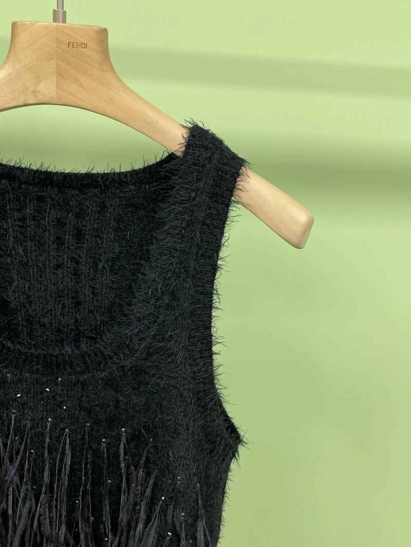 Sporty Chanel Vest 107677
