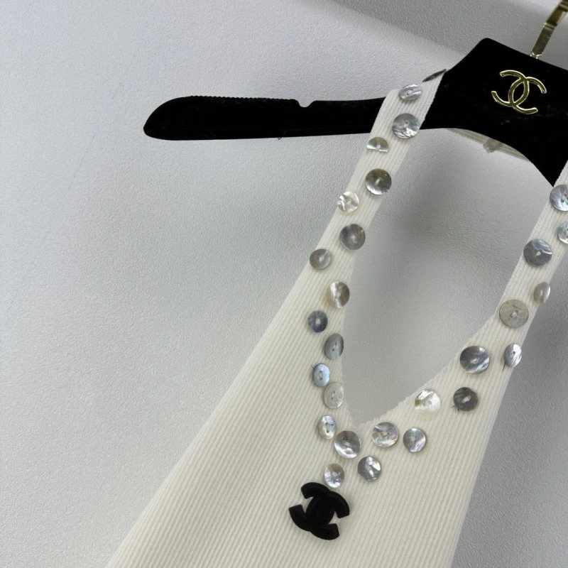 FreshLook Chanel Vest 107696