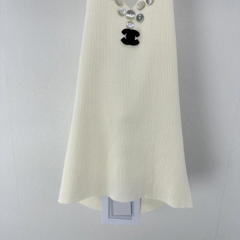 FreshLook Chanel Vest 107696