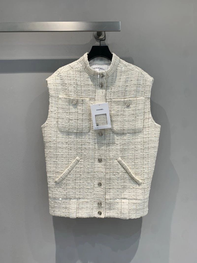 Packable Chanel Vest 107681