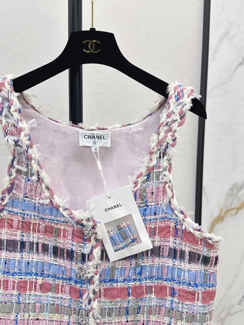 Chanel Vest FashionForward 107667