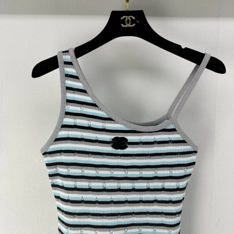 Sophisticated Chanel Vest 107659