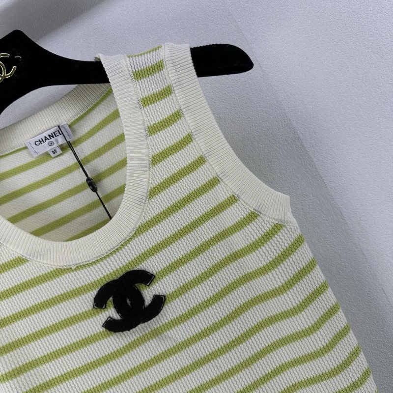 Chanel Vest Bright 107657