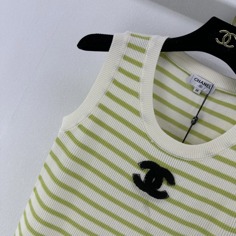 Chanel Vest Bright 107657