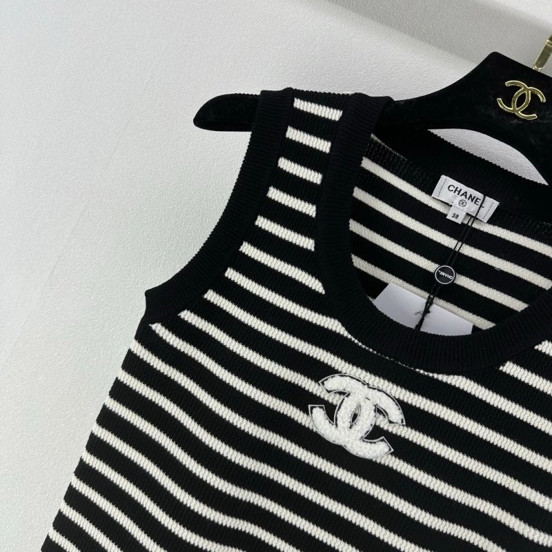 WellDesigned Chanel Vest 107661