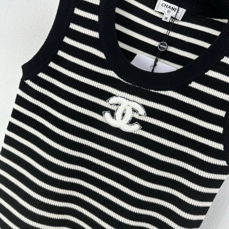 WellDesigned Chanel Vest 107661