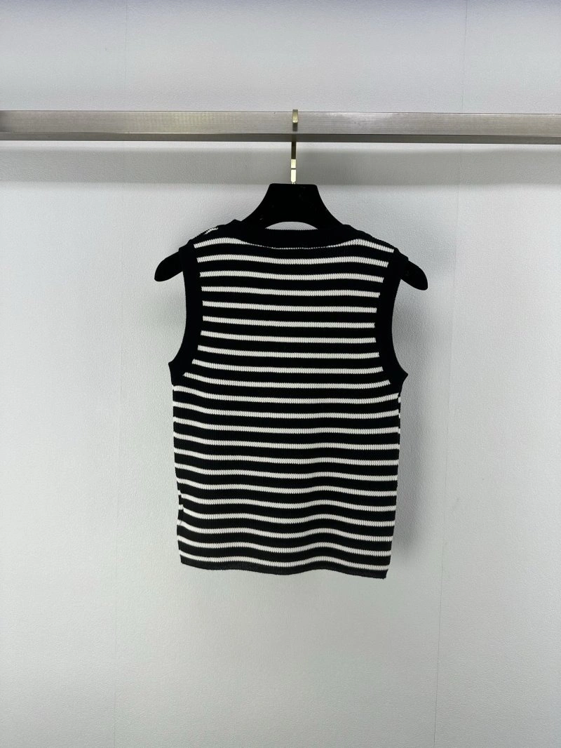 WellDesigned Chanel Vest 107661