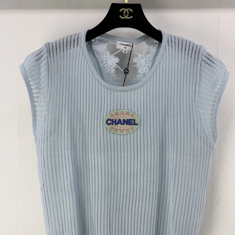 Chanel Vest Contemporary 107646