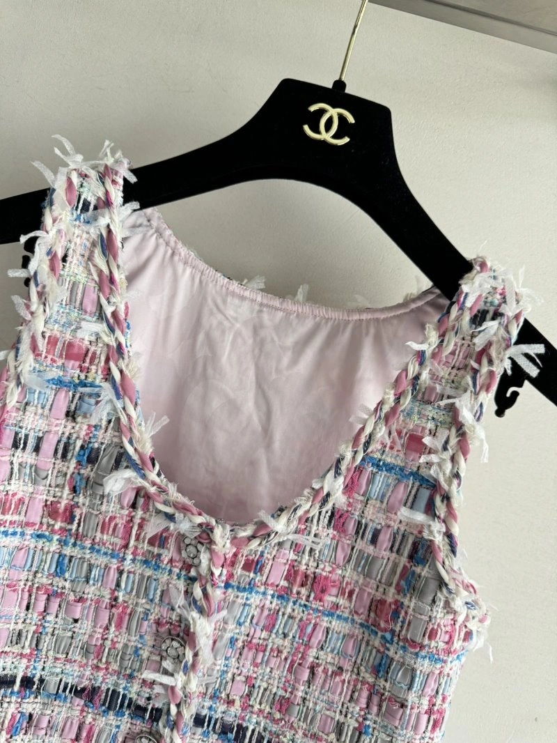 Chanel Vest MultiPurpose 107650