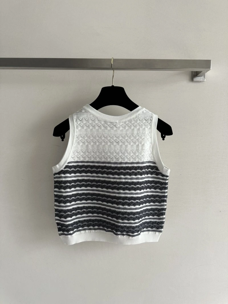 Sleek Chanel Vest 107631