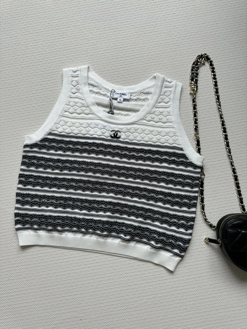 Sleek Chanel Vest 107631